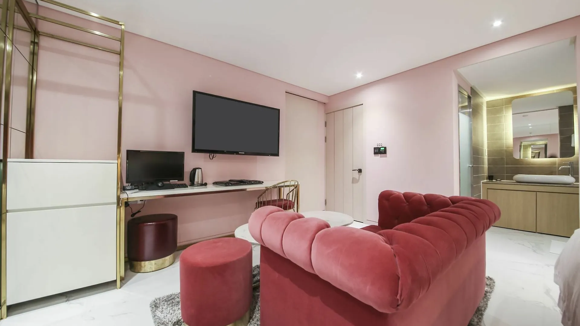 Hotel Cullinan Seocho Seoul 3*,